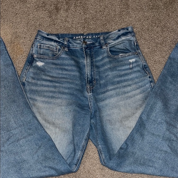 American Eagle Blue Jeans - Picture 1 of 3